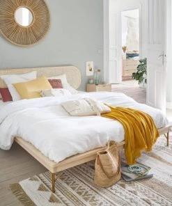 Maisons Du Monde Lits Lit 160x200 En Pin Massif Et Cannage En Rotin Tressé -Sommiers Soldes lit 160x200 en pin massif et cannage en rotin tresse 1000 5 28 209292 5