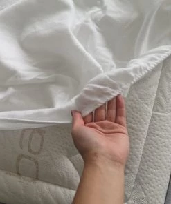 Olympe Oreillers Protège Matelas + Couette + Oreiller 140x190 -Sommiers Soldes protege matelas couette oreiller 140x190 4