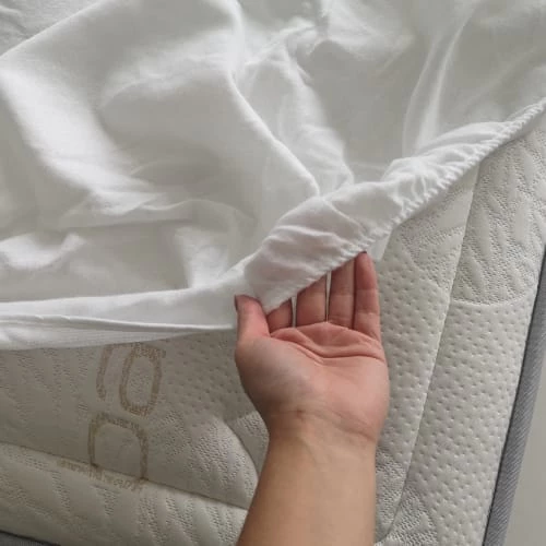 Olympe Oreillers Protège Matelas + Couette + Oreiller 180x200 6 Olympe Oreillers Protège Matelas + Couette + Oreiller 180x200 – Image 4